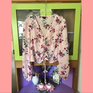 🌸pink floral blouse🌸